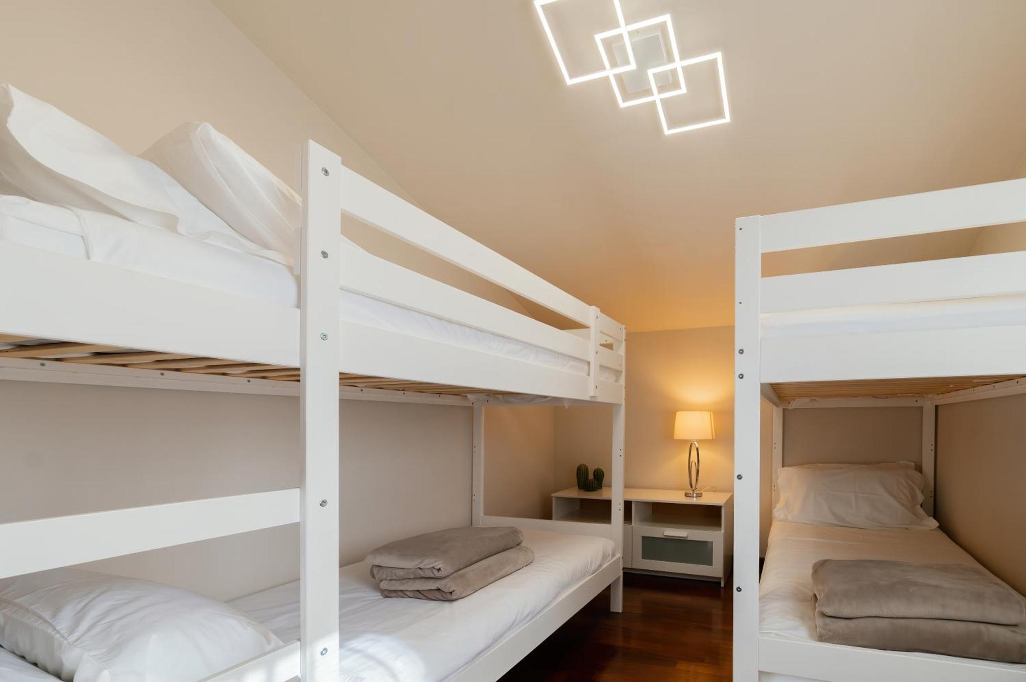 Casa Di Iaio - 90 M2 Apt With Free Wi-Fi, Netflix, Home Cinema & Parking Gorizia Esterno foto