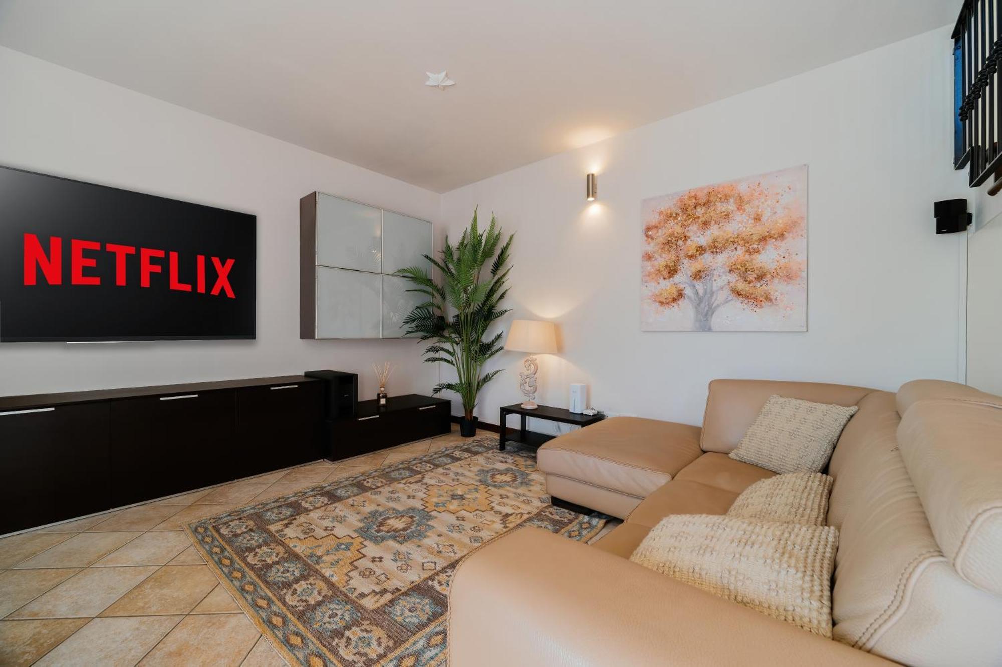 Casa Di Iaio - 90 M2 Apt With Free Wi-Fi, Netflix, Home Cinema & Parking Gorizia Esterno foto