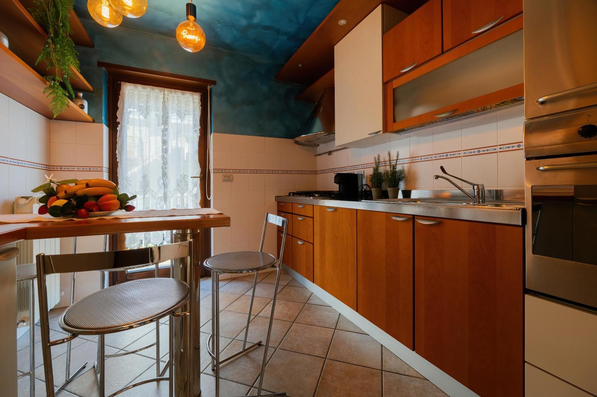 Casa Di Iaio - 90 M2 Apt With Free Wi-Fi, Netflix, Home Cinema & Parking Gorizia Esterno foto